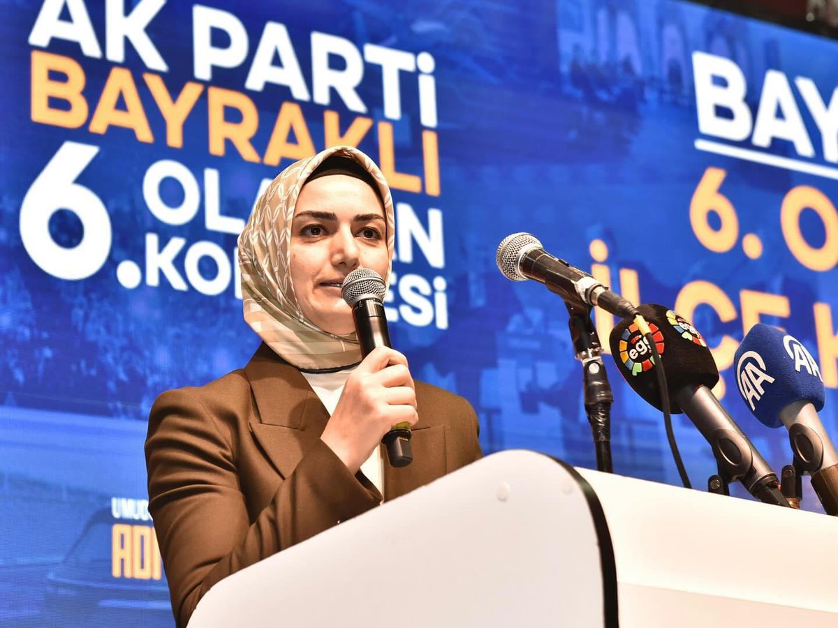 DilekBuyukdag's tweet photo. Bayraklı 6. Olağan İlçe Kongremizi birlikte yol yürüdüğümüz kıymetli teşkilat mensuplarımızın katılımıyla gerçekleştirdik. 

Çatısı altında yetişmekten her zaman gurur duyduğum Bayraklı İlçemizde göreve yeniden seçilen Tarkan Düzman Başkanımızı ve yönetimini tebrik ediyorum. https://t.co/dpGceeUaWT
