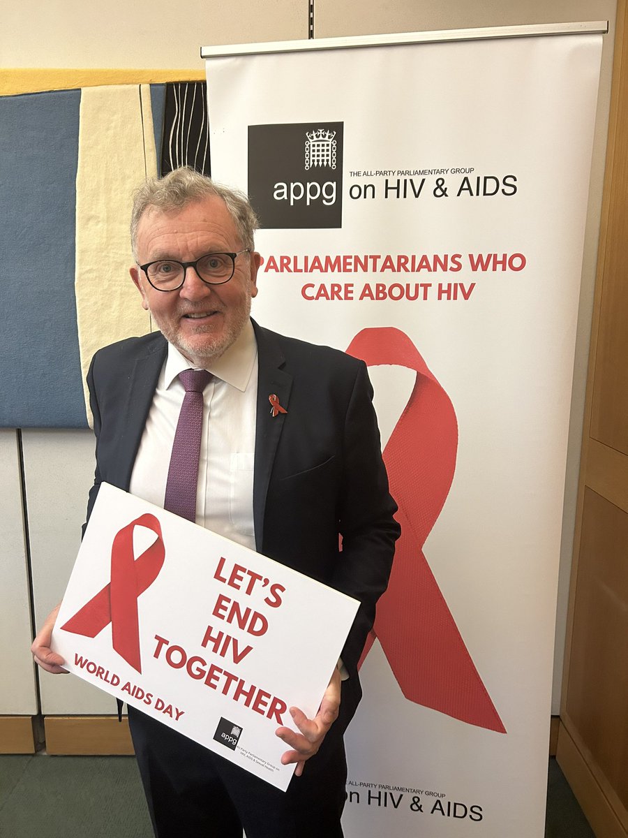 Today we remember those we've lost to AIDS &amp; support those living with HIV. The UK aims to end new HIV cases by 2030. Here's what we need:
 
👉Expand HIV testing
👉Increase PrEP access
👉Support for all
👉Combat stigma
 
Together we can achieve this goal. #WorldAIDSDay #ZeroHIV