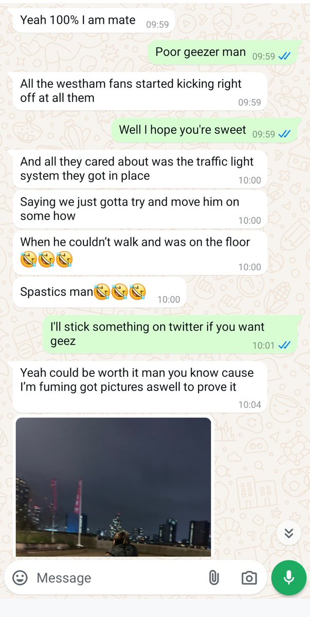Dave_R37's tweet photo. @WestHam @WestHamHelp 

Just got this from a pal, 

Absolutely disgusting from the stewards last night! But it's not even surprising how with incompetent they are over there! Sort it out and hold these people accountable, It could of been lot worse!😡

Rts appreciated⚒️ https://t.co/7llGfQdCvW