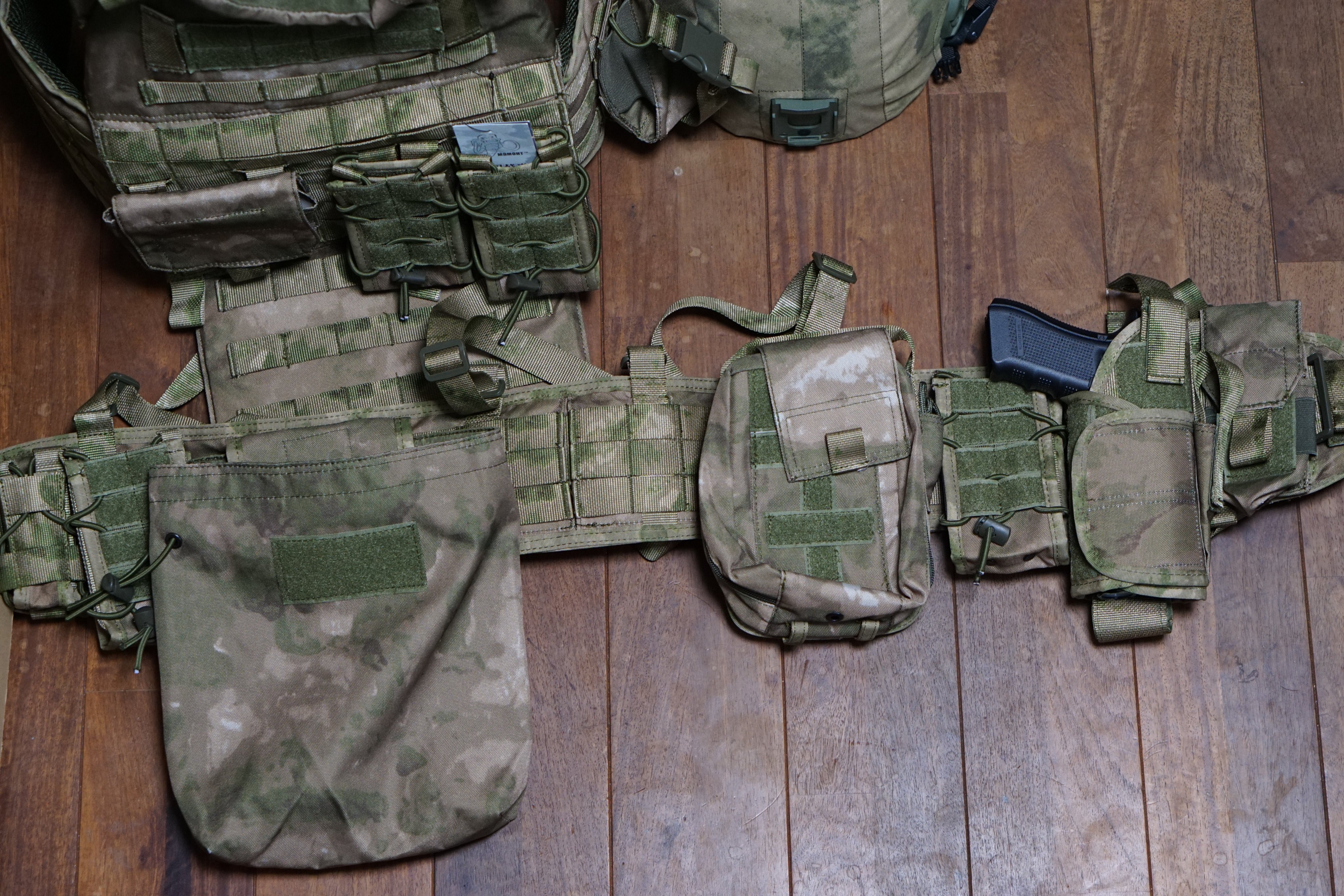 個人装備 6B46 Operator-4 個人装備 6B46 Operator-4 Russian 6B46 Plate Carrier