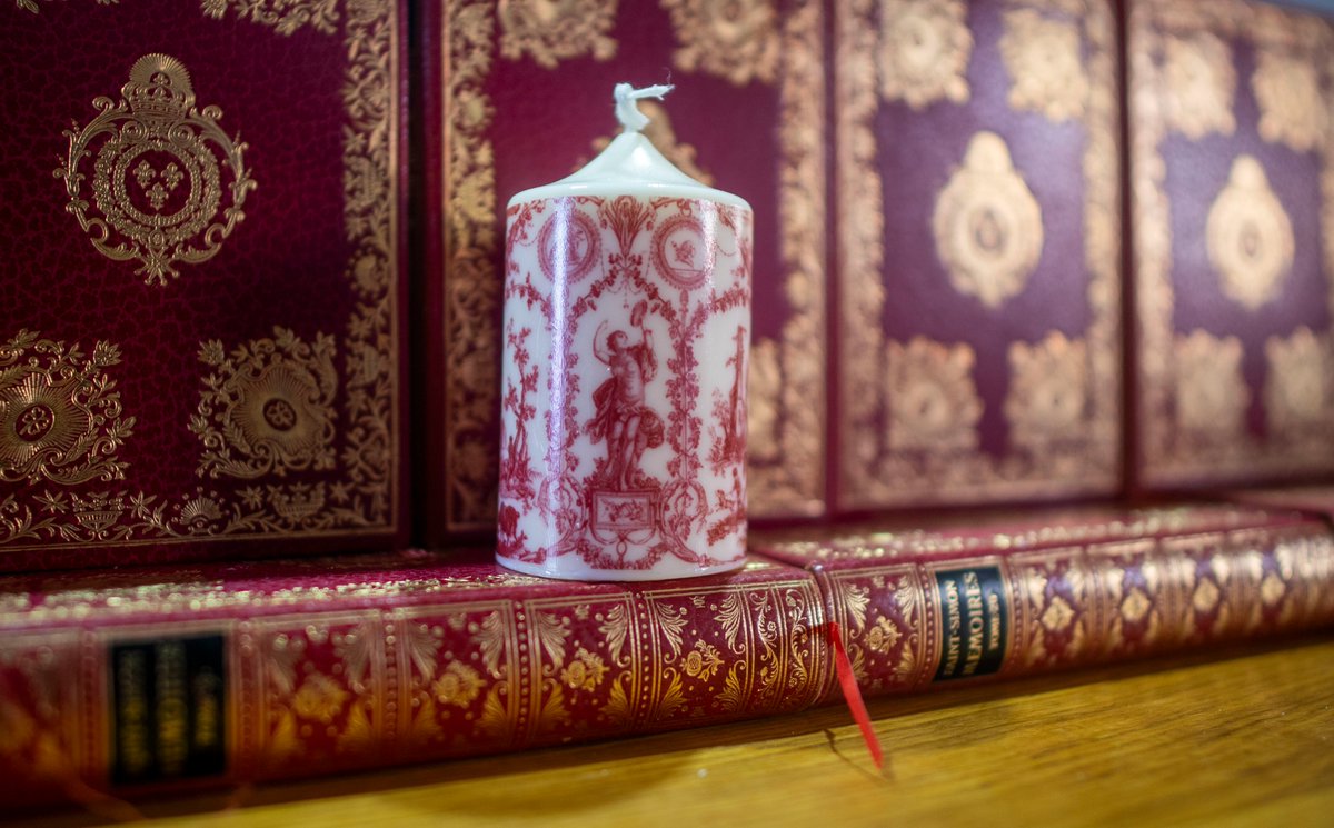 Découvrez nos 3 bougies réalisées en partenariat avec le musée de la Toile de Jouy:
- Liberté américaine
- Indienne

Disponible également à la boutique du musée durant le marché de Noël
lemberg-candles.com/collections/to…

2 bougies choisies, la 3eme est offerte
#Noel #toiledejouy