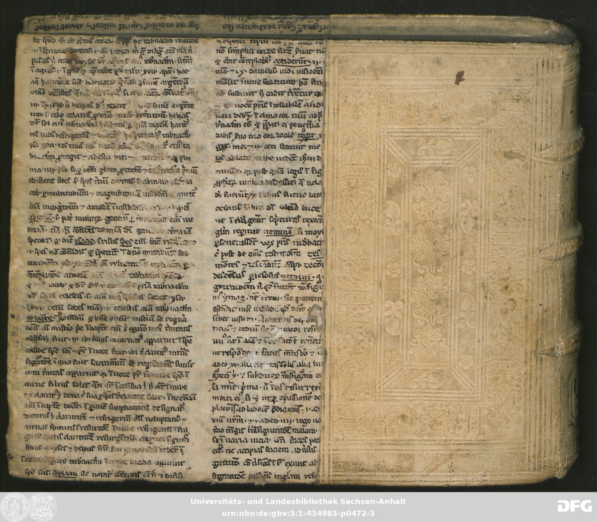 MS leaf of a gloss on the gospel of Matthew, used to cover an oblong volume of musical printed works (<a href="/UniHalle/">Universität Halle (inaktiv)</a>, Pon IIe 298) #fragmentology
nbn-resolving.org/urn:nbn:de:gbv…