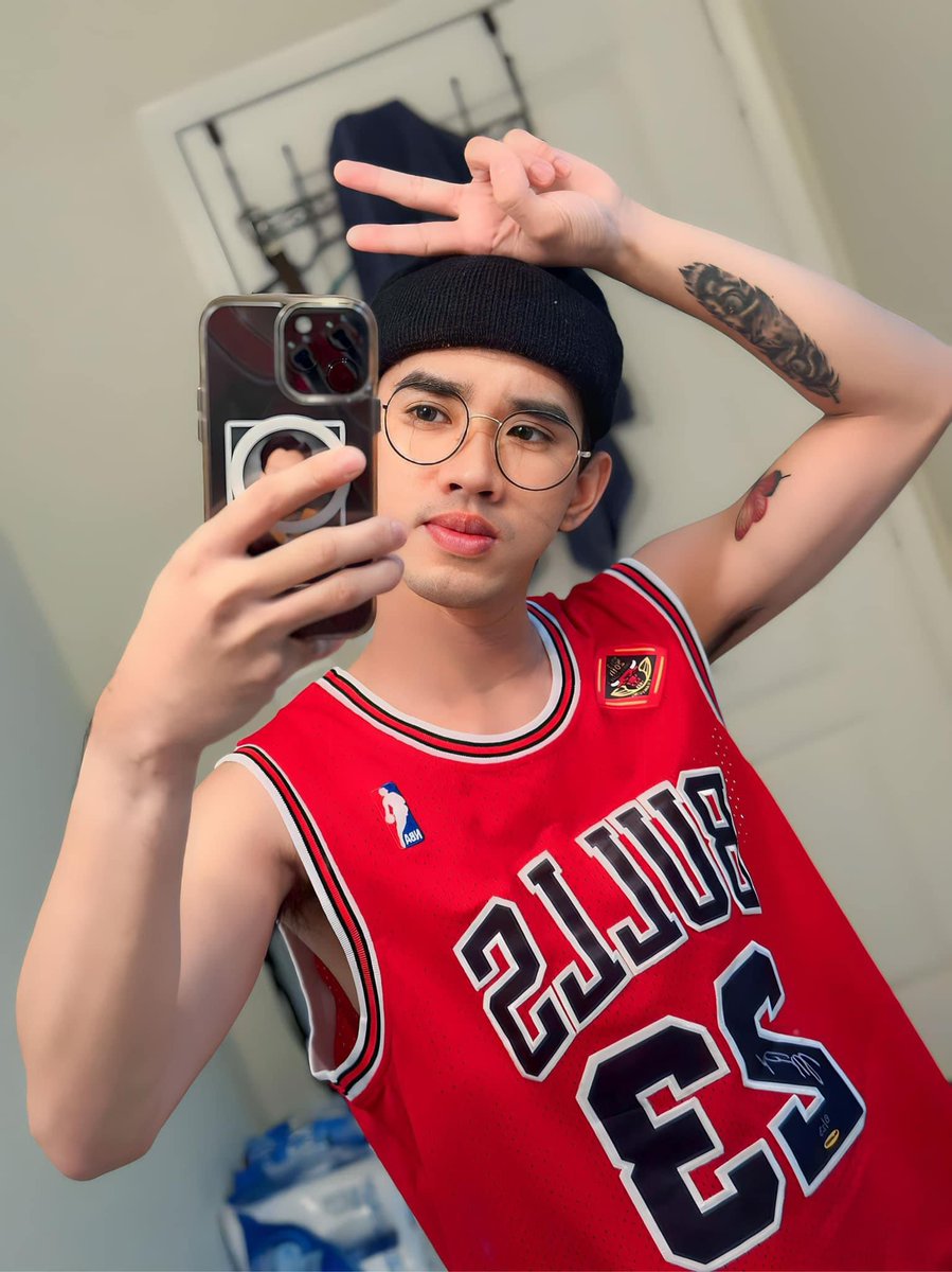 FafiGill's tweet photo. ❤️😋 https://t.co/GZPXDGev2l
