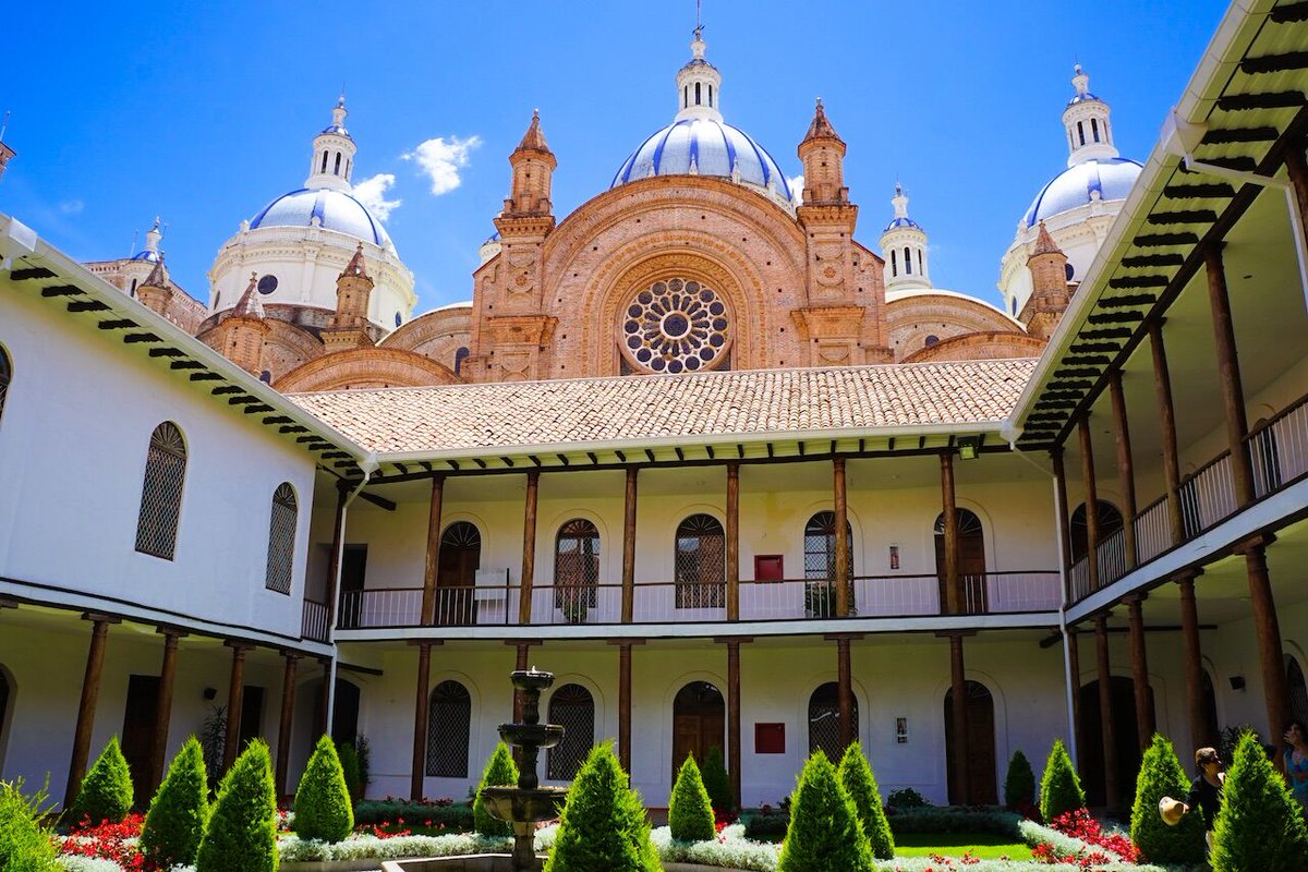 JuankBanda593's tweet photo. Hoy #MiCuenca cumple 25 años de haber sido declarada PATRIMONIO CULTURAL DE LA HUMANIDAD🙏🏼❣️💛
Vivimos en una ciudad donde existe un equilibrio hermoso entre lo material con lo natural. #Cuenca garota
Somos cultura, patrimonio, belleza natural, sobre todo Cuencan@s de Lucha🙏🏼🇪🇨✨ https://t.co/DH6x7svobE