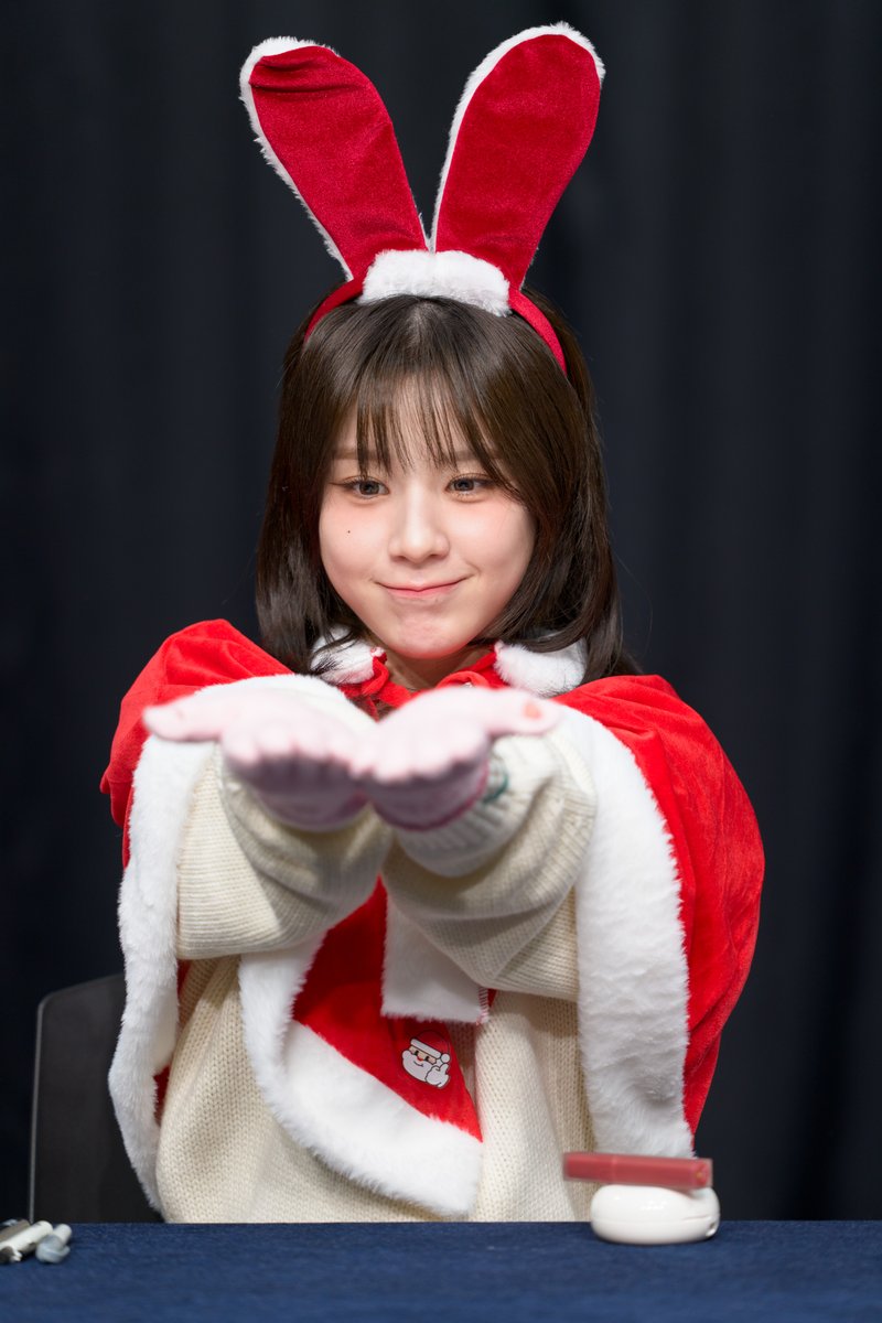 241201

🌙🎁❤️

drive.google.com/drive/folders/…

#HeeJin #희진
#Dall #Devine_All_Love_Live #Virtual_Angel
#ARTMS #OURII