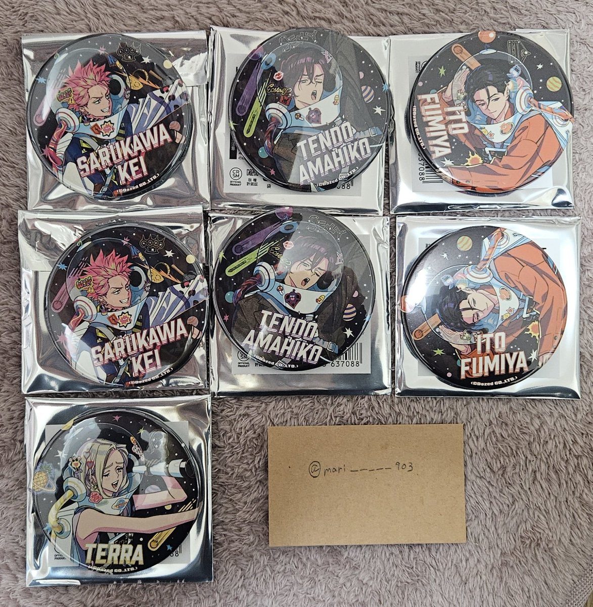 【 交換 】カリスマ 3周年 蓄光 缶バッジ

譲￤テラ 、天彦 、慧、ふみや

求￤依央利 (2)、大瀬 (1)、理解  (4)

🩵🩶は友人分になります。郵送交換のみ。
お気軽にお声掛けください🐤