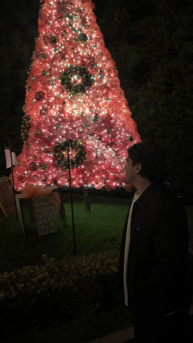 moises_xanderr's tweet photo. Fue un buen año. https://t.co/1hOC6uybei