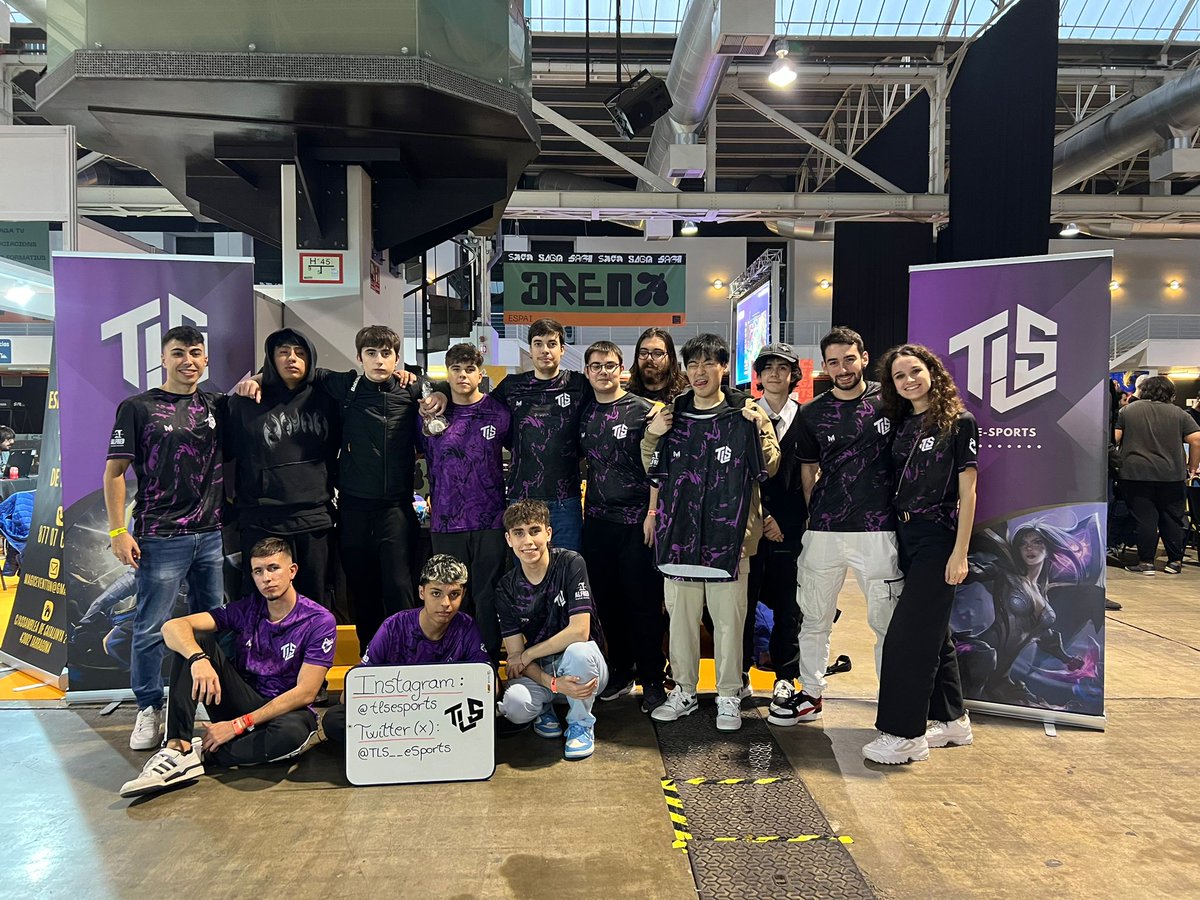 La familia TLS al <a href="/SagaSaloGaming/">SAGA Saló del Gaming</a> 🙏🏻