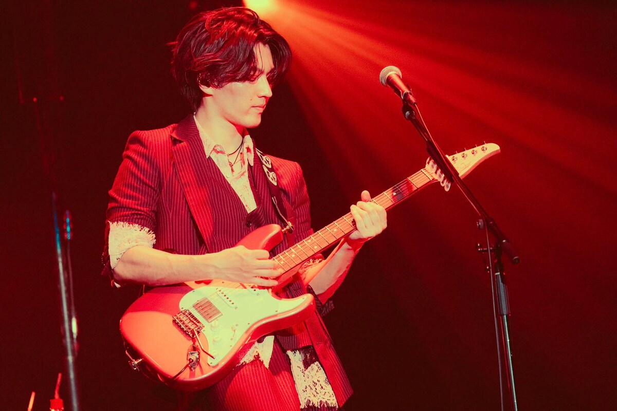 natalie_mu's tweet photo. DISH//の「群青飛行」東京公演完遂、ライブフォト到着
https://t.co/UPD65lHnSJ

#DISH #群青飛行 https://t.co/4DjgzNqOFU