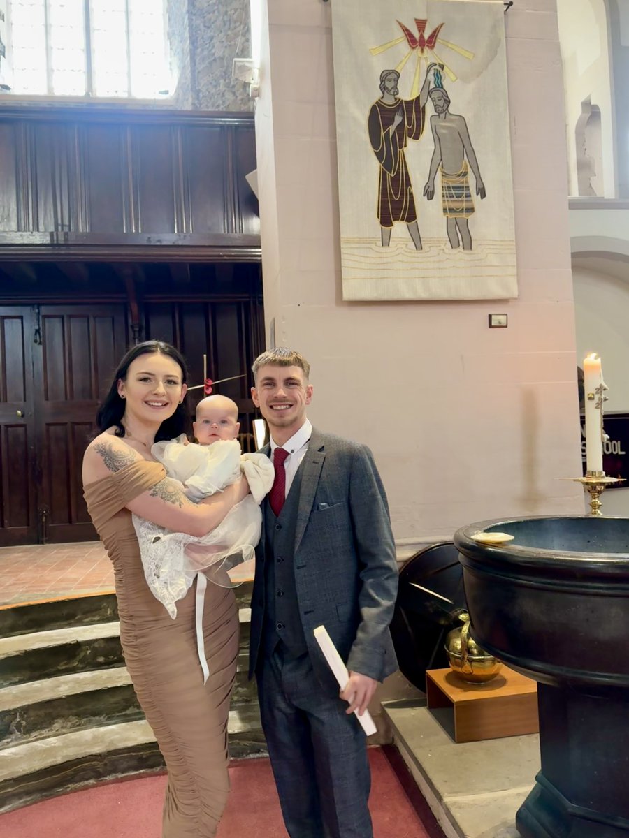 Wonderful to welcome Sophia, Louise, Christine  to the Lord's family through baptism at St Anne's. 

Shine as a light in the world  Sophia to the glory of God the Father!