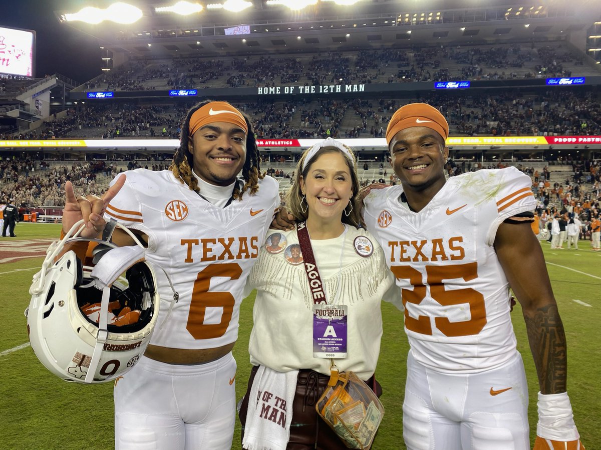 Andrea E. Clifton (@andycliffy21) on Twitter photo Got to see these <a href="/ConnallyCadets/">Waco Connally Football</a> play from the sidelines!!! This was a sweet sweet moment seeing <a href="/jelani_mcd24/">Jelani McDonald</a> & <a href="/lilkb2xx/">Kobe Black</a> #ccyouknow #schoolcounselor #theyHUGE Got to see these <a href="/ConnallyCadets/">Waco Connally Football</a> play from the sidelines!!! This was a sweet sweet moment seeing <a href="/jelani_mcd24/">Jelani McDonald</a> & <a href="/lilkb2xx/">Kobe Black</a> #ccyouknow #schoolcounselor #theyHUGE