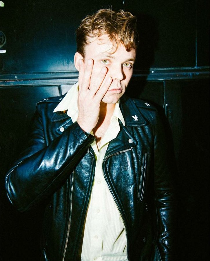 💭hourly afi (@afination94) on Twitter photo 