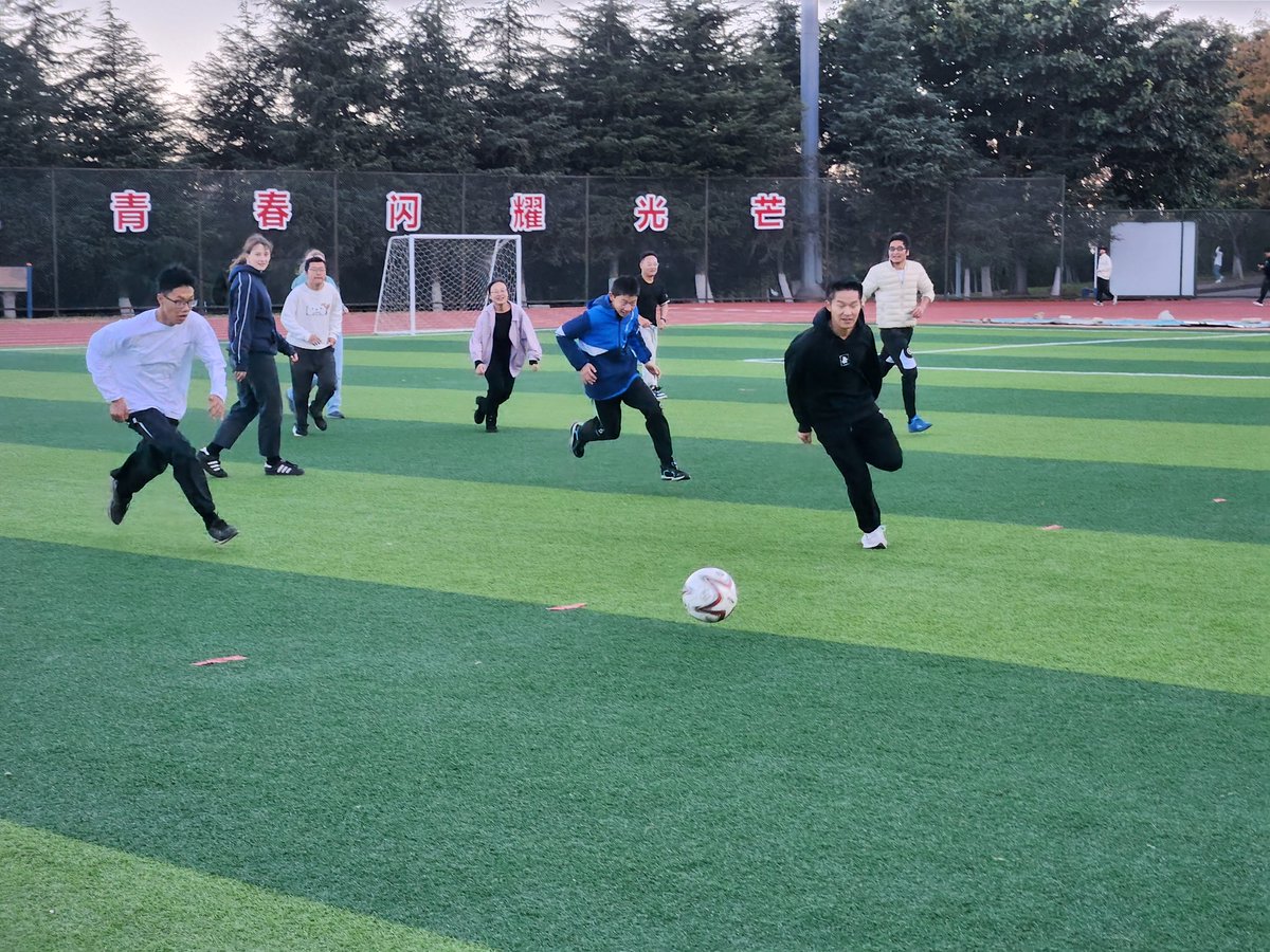 ccgrueter's tweet image. My @NewColomboPlan mobility program students had a fantastic time learning about biodiversity and ecological/behavioral research at Dali University in China and connecting with local students through fun activities @UWAhumanscience @BiolSci_UWA @uwanews
