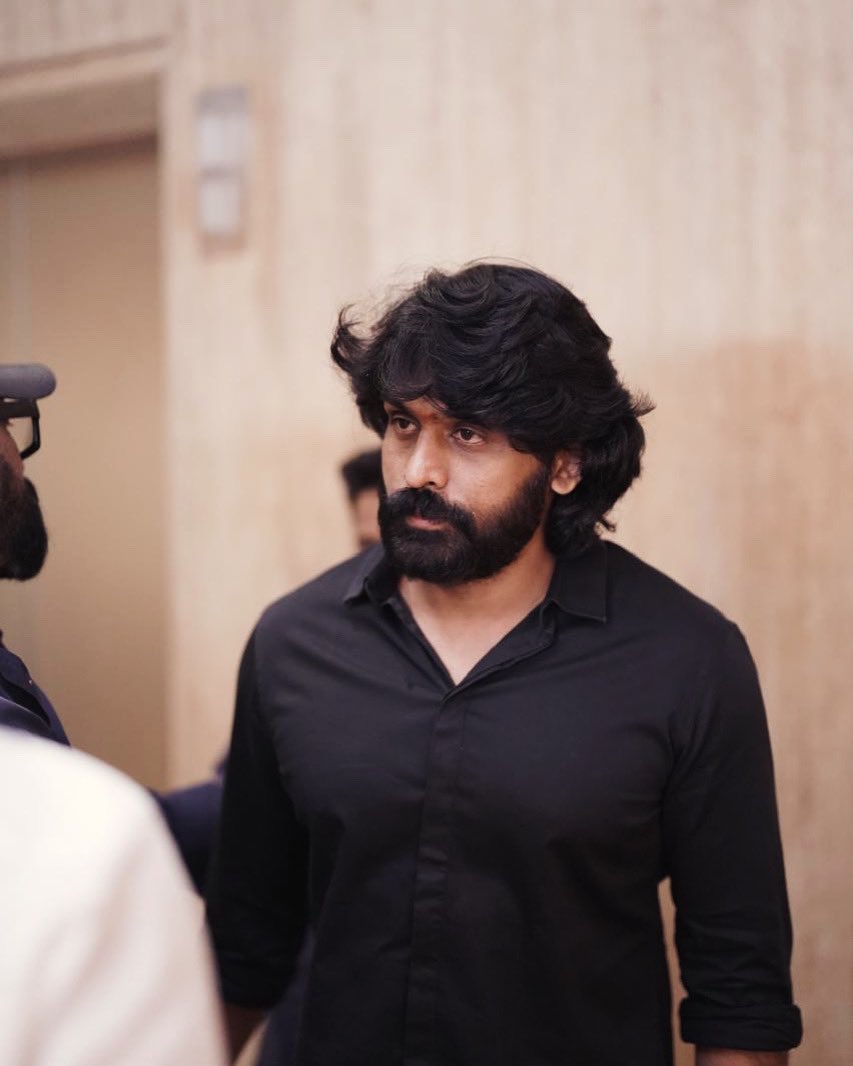 ActorArjai's tweet image. எல்லோரும் எல்லாமும் கைவிடும் போது உன்னை நம்பு 🏋️‍♂️