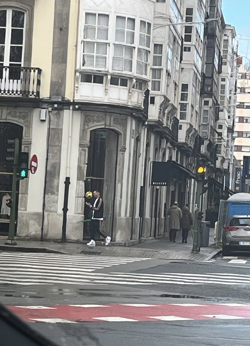 Madre De Dios! 
La foto!