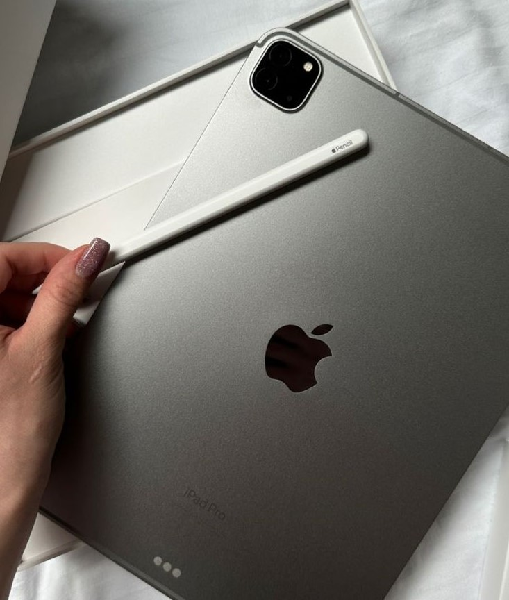 La aplicación Notas es una de las herramientas más potentes de Apple.

Pero el 90% de los usuarios sólo la utilizan a un nivel básico.

Aquí tienes 10 cosas increíbles que puede hacer tu app Notas: