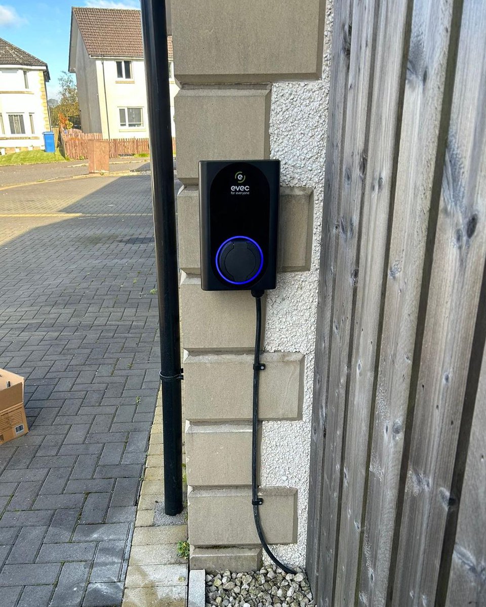 evec | electric vehicle charging ⚡️ tweet media