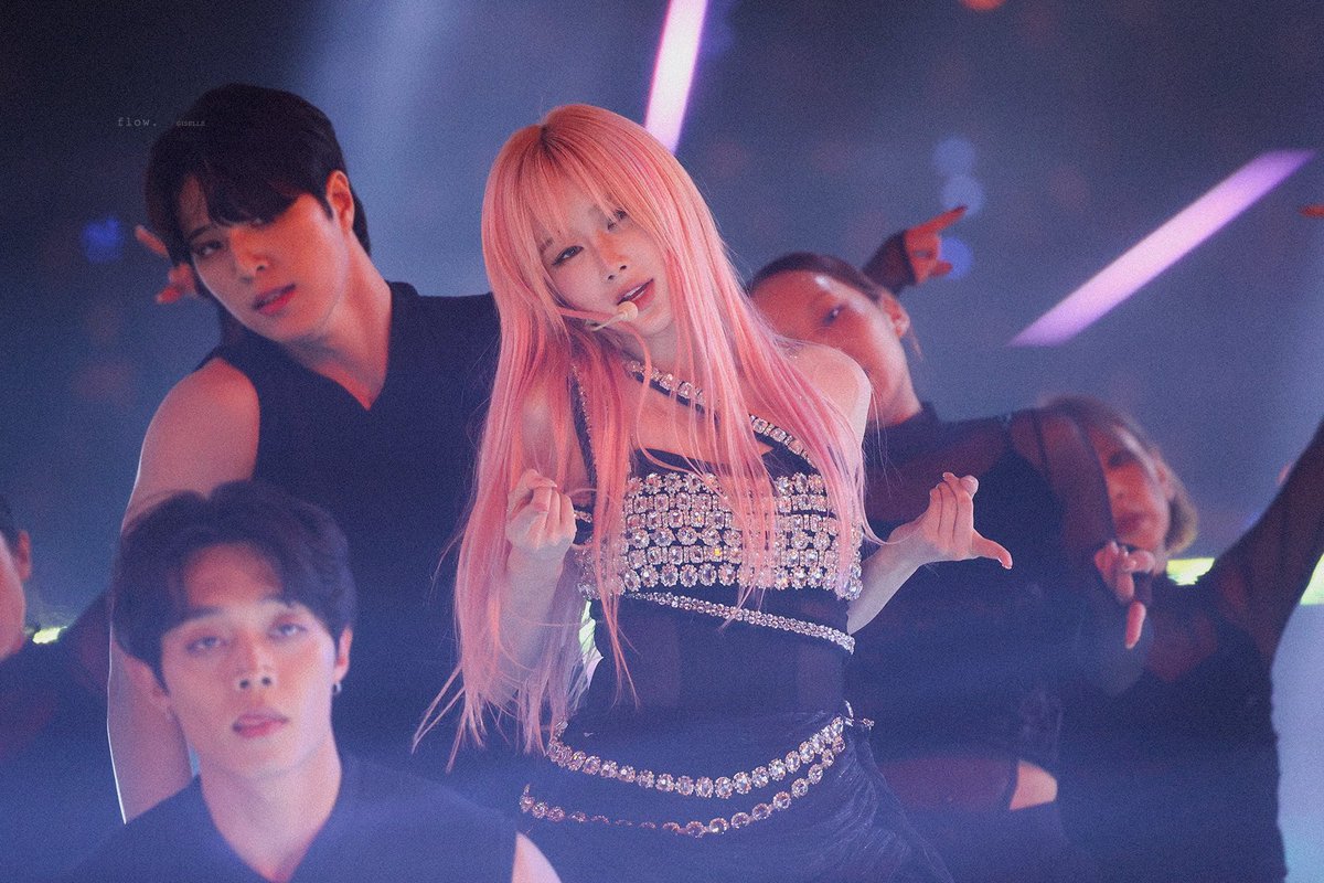 flow001030's tweet image. 241130

#aespa #æspa #에스파 
#GISELLE #지젤 #ジゼル