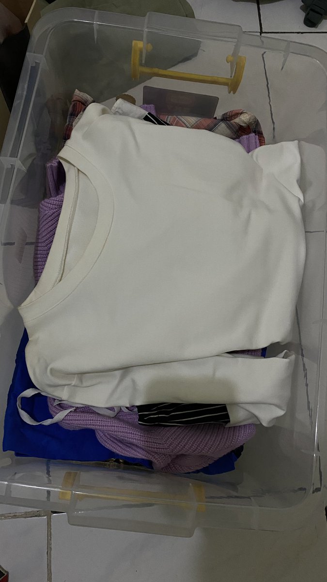 bantu RT &amp; Like ya

langsung aku spill dibawah ❤️