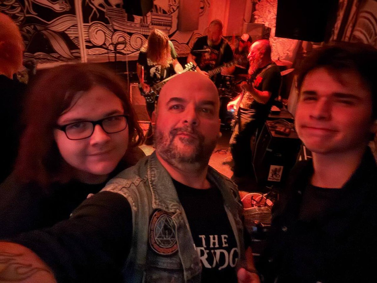 Mike Pearce tweet media