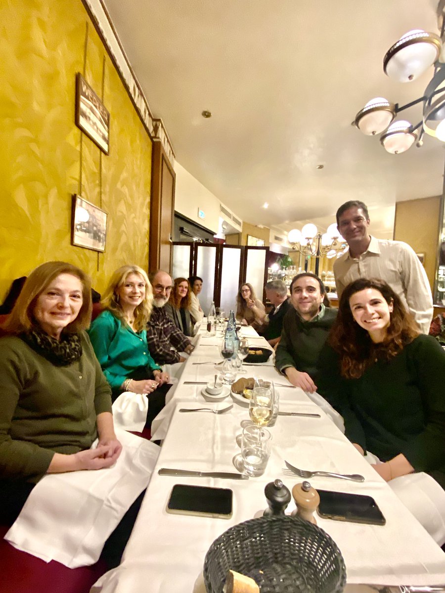 VatricanAxelle's tweet photo. Gracias a todos por vuestra participación en el Congreso 

“El Condicional en las áreas iberorrománica y galorrománica: sincronía, variación e historia”!!

Ha sido un placer estar con vosotros. Hemos aprendido mucho!! https://t.co/69hZTYUDd4