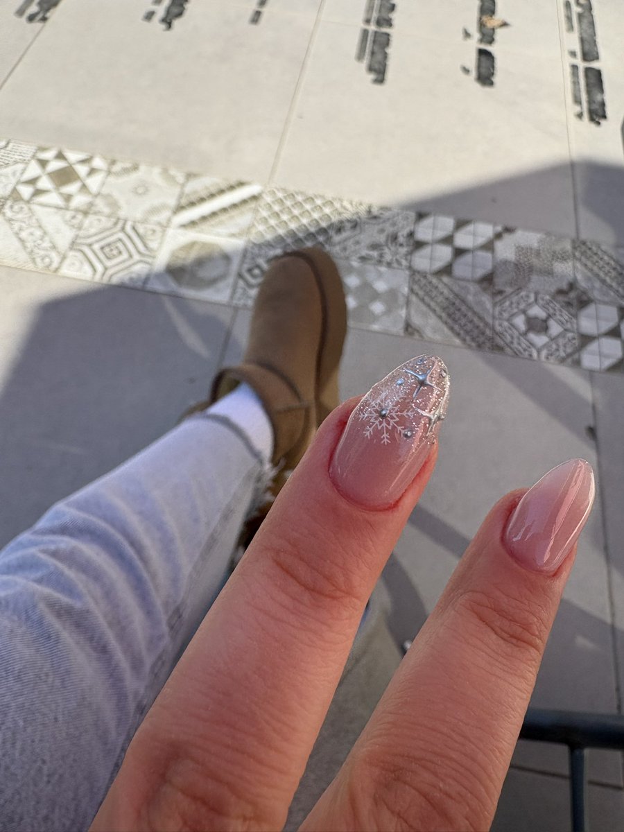 Anlamadım kar tanesi