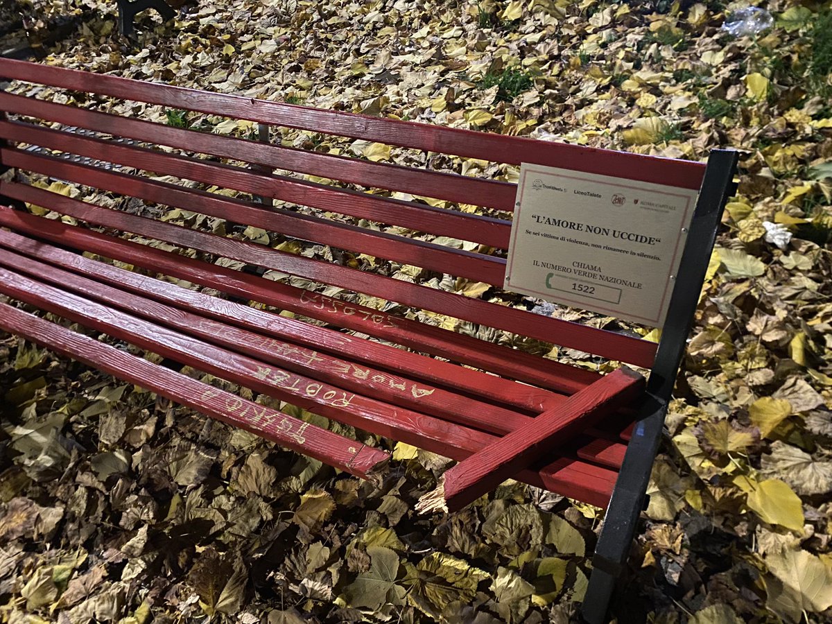 ROMA: UN FATTO GRAVE
🩸Una ferita simbolica al corpo delle donne

👉 Leggi la notizia:
lacapitale.it/post/vandalizz…

🦎