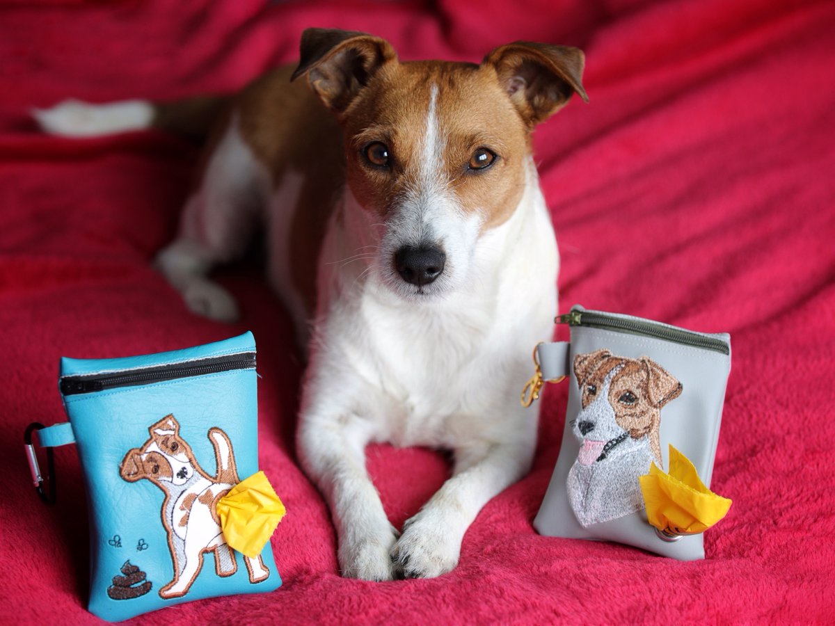 dotty4paws's tweet image. Even picking up after your pup can be fun with one of these cute embroidered poo bag holders from @DistinctivePets 

Available in a range of dog breed designs and colour options 🐶

dotty4paws.co.uk/product/embroi…

#UKGiftam