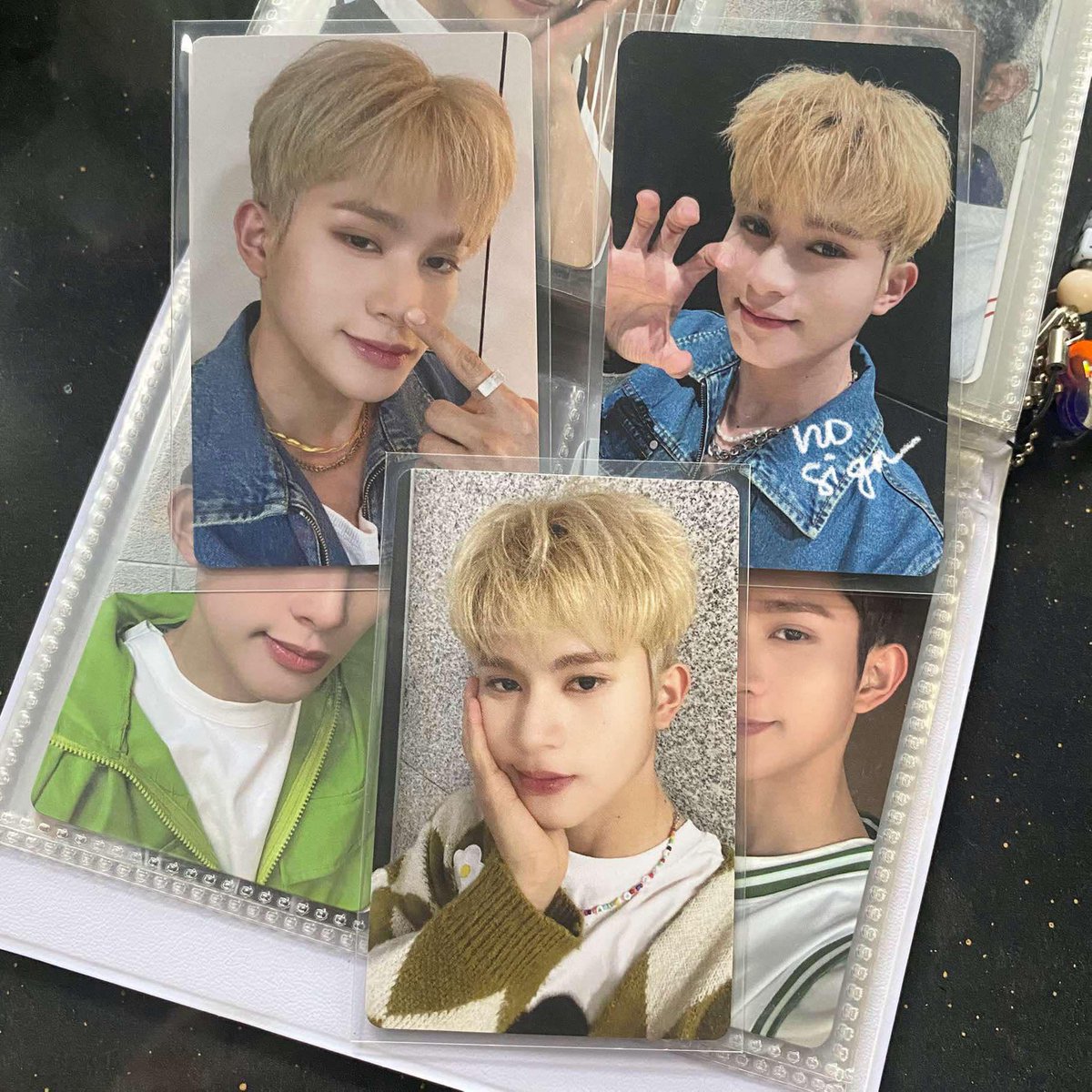 WTS | LFB

HORI7ON Winston FSE VIP PCs
P500 each only

*only Pampanga VIP PC has no sign since Winston was not present during FSE*

✨PAYO
✨Ship/Meetup on JBL

DM us to order!🫶🏼✨