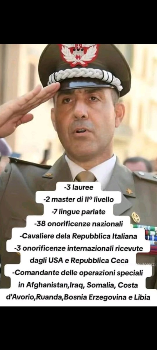 Mi piacerebbe come presidente della Repubblica il Gen. Vannacci. Cosa ne pensate?? Si accettano anche insulti...a me naturalmente.. 🤣🤣