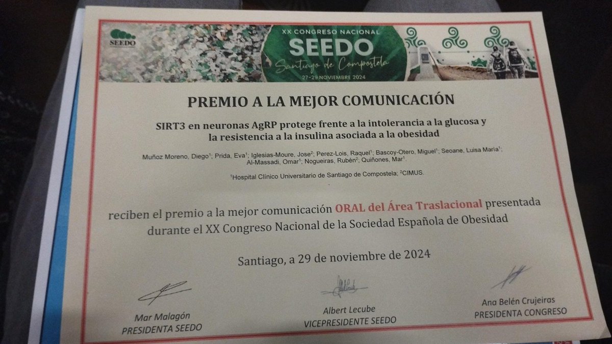 Mar Quiñones (@mar_quinones_es) on Twitter photo Enhorabuena a nuestro estudiante de doctorado Diego Muñoz-Moreno del grupo <a href="/FIPEN_LAB/">@FIPENLAB</a> galardonado con el premio a la mejor comunicación oral traslacional del XX Congreso Nacional #SEEDO2024.
<a href="/SociedadSeedo/">SEEDO</a>
<a href="/idis_research/">Instituto de Invest. Sanitaria de Santiago (IDIS)</a> @CIBER_OBN <a href="/SaludISCIII/">Instituto de Salud Carlos III (ISCIII)</a> <a href="/axenciaGAIN/">Axencia Galega de Innovación</a> <a href="/CienciaGob/">Ministerio de Ciencia, Innovación y Universidades</a> Enhorabuena a nuestro estudiante de doctorado Diego Muñoz-Moreno del grupo <a href="/FIPEN_LAB/">@FIPENLAB</a> galardonado con el premio a la mejor comunicación oral traslacional del XX Congreso Nacional #SEEDO2024.
<a href="/SociedadSeedo/">SEEDO</a>
<a href="/idis_research/">Instituto de Invest. Sanitaria de Santiago (IDIS)</a> @CIBER_OBN <a href="/SaludISCIII/">Instituto de Salud Carlos III (ISCIII)</a> <a href="/axenciaGAIN/">Axencia Galega de Innovación</a> <a href="/CienciaGob/">Ministerio de Ciencia, Innovación y Universidades</a>