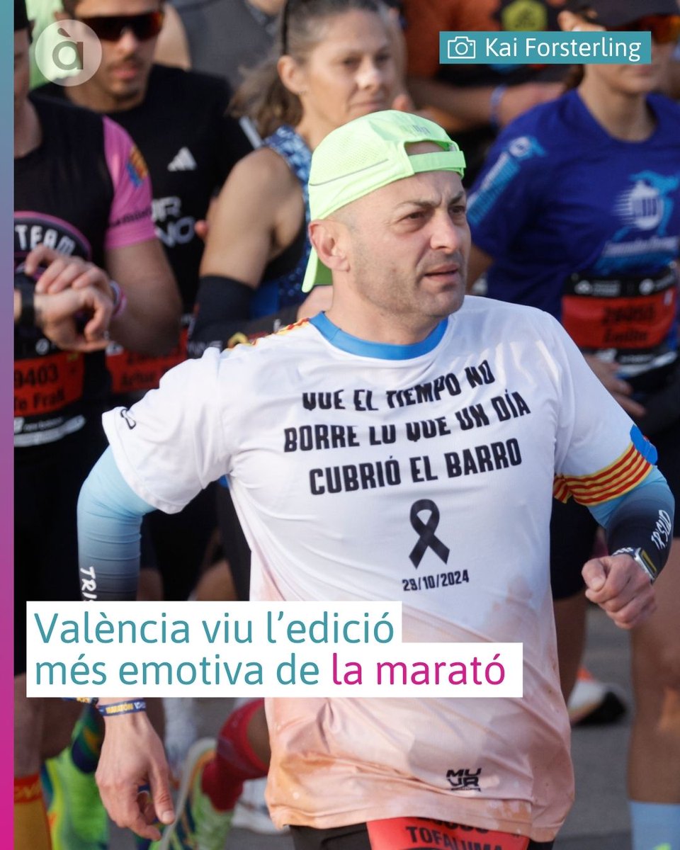 apuntnoticies's tweet image. 🥇#42KValència |  València viu l'edició més emotiva de la marató. 

Resumim en imatges alguns dels moments clau de la @maratonvalencia 

🔴▶️ Segueix-la en directe: web.apunt.es/DirecteTV