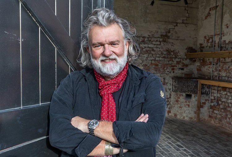 I saw someone suggesting a replacement for Gregg Wallace on Masterchef. Si King from The Hairy Bikers. He would be brilliant but it would be whether it fit in with his other projects! Also I think he might find it hard being critical #SiKing #Masterchef