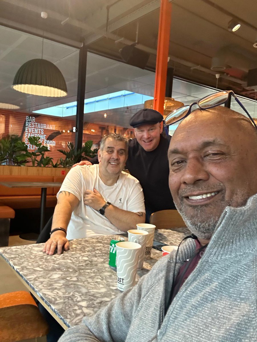 RealMartinCee's tweet photo. Was lovely having my boy Danny back for the game yesterday. Putting the result aside, it’s all about spending time with great people. @quincy64 #DeanLambert #COYI ⚒️ https://t.co/jHVv6C92hr