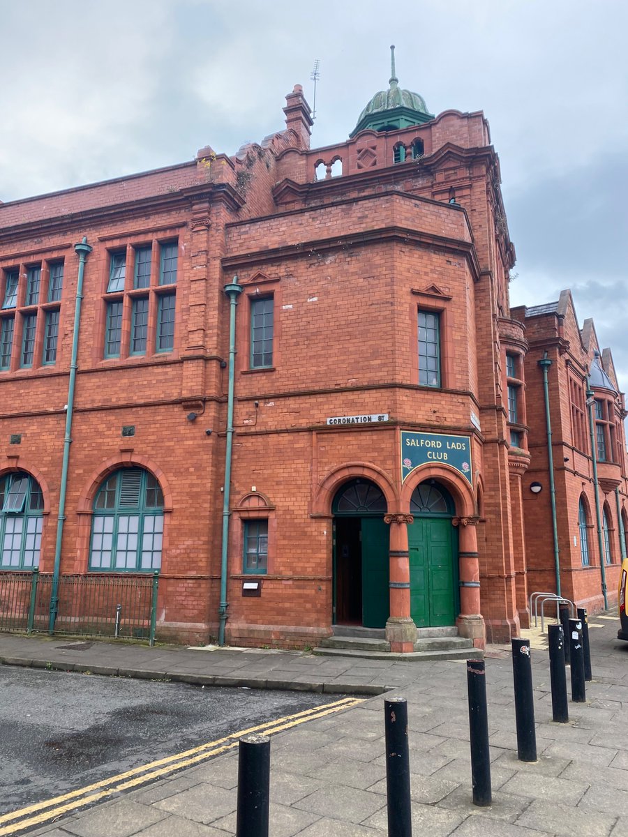 salfordladsclub's tweet photo. Our Beautiful Grade ll Listed Club is Closed Today for Visitors. Our Open Days are Wednesday &amp; Saturday 11.00a.m - 2.00p.m. Our Online Shop of course NEVER Closes.
We hope to see you soon, come along, learn about our Vital Youth &amp; Community Work. https://t.co/oMJdlVuPkb