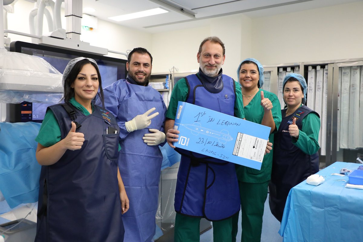 بكلينيك #صوت_لبنان الإثنين
هي الأولى من نوعها بلبنان، تقنية حديثة لفتح الشرايين المتصلّبة والمكلّسة عندما يستحيل فتحها بالطرق التقليدية والتفاصيل مع د.روبير فاخوري ١،٢٠ مع <a href="/ArabSaydeh/">saydeh arab</a>