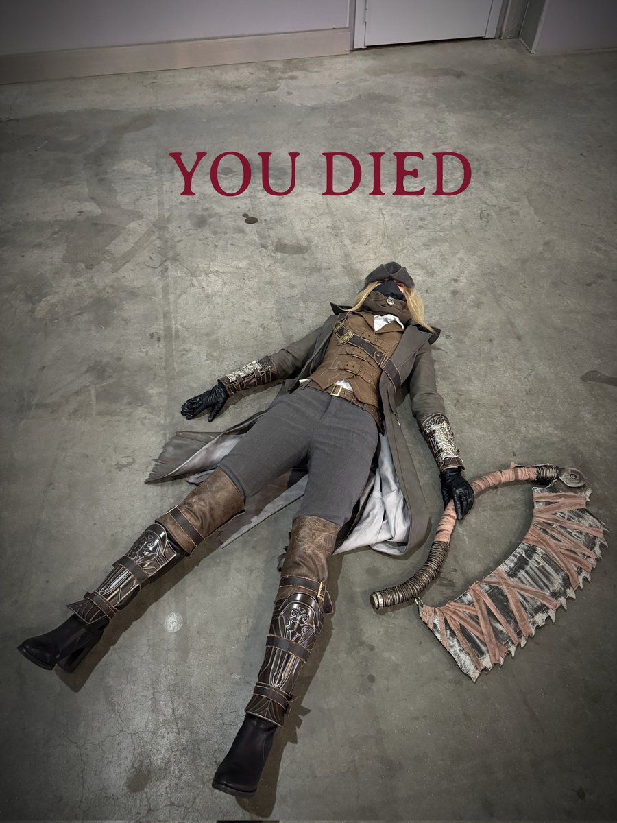 100% accurate Bloodborne cosplay