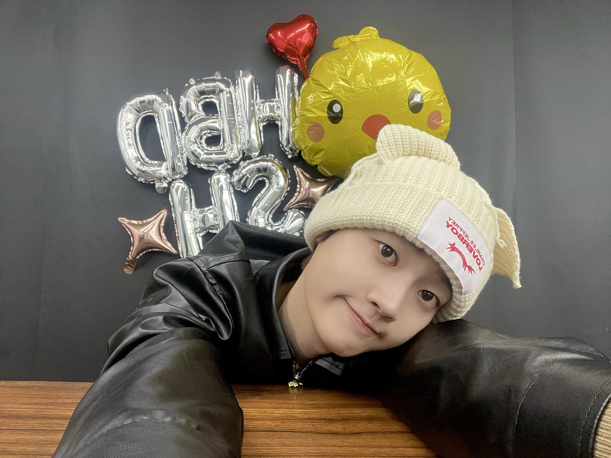 WEi__Official's tweet image. 설렘 그대로 떨림 그대로✨ 루아이와 함께 보낼 수 있어 더 뜻깊고 행복했던 캉이의 생일🎂💛 귀염 뽀짝 캉이와 함께 행복한 밤 되세요💙

#위아이 #WEi
#강석화 #KANGSEOKHWA