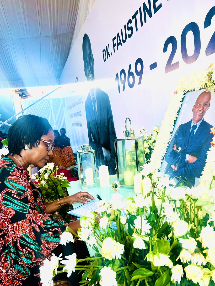 DrFlo6's tweet image. @DocFaustine , it’s hard to believe I am  now writing this.😭 My heart is heavy. Rest peacefully, our Hero Dr Faustine Ndugulile!!