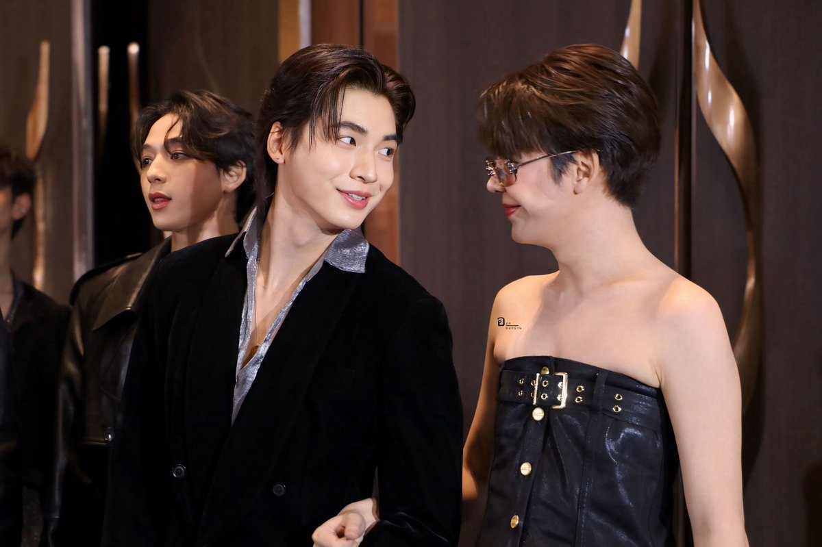 ขอคนเข้าใจ🥹🥹 <a href="/cooheartt/">Cooheart 🏳️‍🌈 | คูฮ้าด</a> <a href="/pondponlawit1/">pondponlawit</a> 

PONDEARTH YENTERTAIN2024 
#YEntertainAwards2024xFourEverYou
#cooheart #pondponlawit