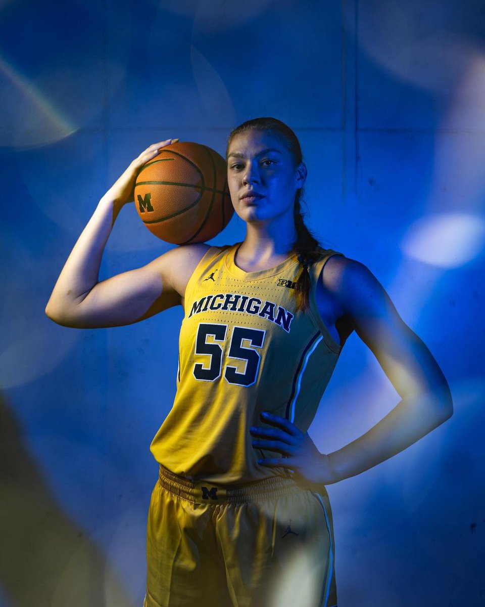 HoopHeroines on X: "Yulia Grabovskaia | 6'5 Junior 10 points 5-of-6 fg's 6 rebounds 1.43 PPP ...in @umichwbball 76-65 win over Virginia Tech. https://t.co/qoITCxiudV" / X