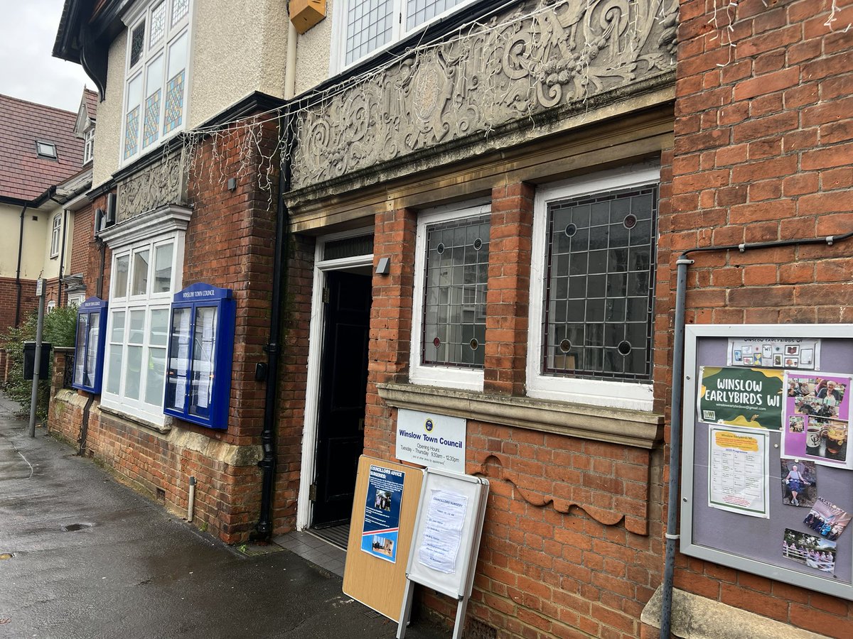 Yes it is raining ☔️ but it is the first Sunday of the month which mean <a href="/Conservatives/">Conservatives</a> Cllr’s <a href="/davidgoss/">David Goss</a>, <a href="/BillyStanier1/">Billy Stanier</a> &amp; John Chilver (<a href="/claycon/">John Chilver</a>) hold their monthly Councillors’ Surgery from 10:30am to 12pm in the #Winslow Town Council Offices. No appt needed &amp; all welcome!
