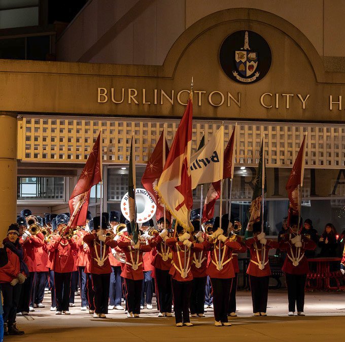 Burl. Teen Tour Band tweet media