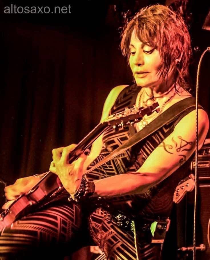 Alice Harrison ✈ 🖤 tweet media