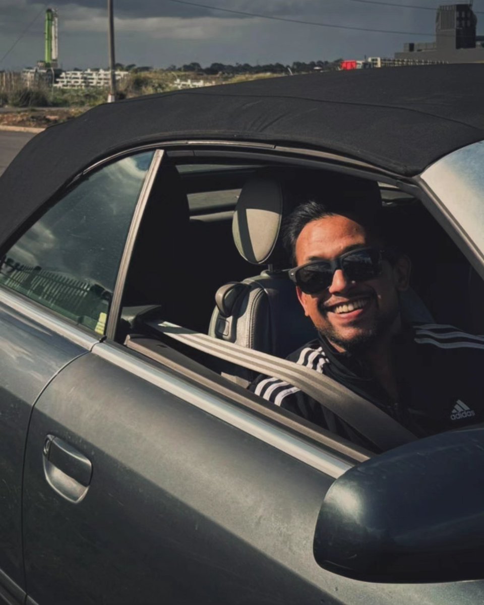 ohimahmood's tweet photo. Dreaming like a child. Then pretending like a teenager. After that, living like a man. https://t.co/STaqvtZJLJ