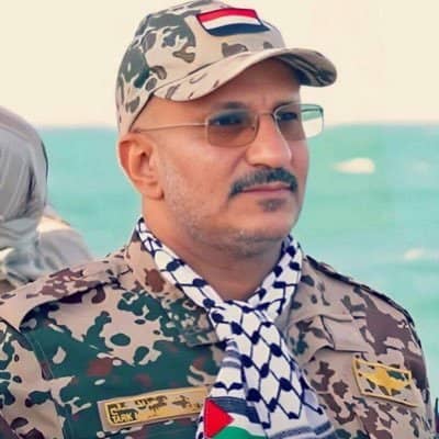 rymanry1's tweet photo. طارق صالح:( "فقدنا قيادتنا في المعركة، لكننا واصلنا الثورة من داخل الشرعية اليمنية وبدعم الاشقاء، وبالمشاركة مع اخوة لنا في الدم والهدف من ابناء تهامة والعمالقة الجنوبية.") #ثوره_2ديسمبر_مستمره #مستمرون_والعهد_صنعاء https://t.co/018OFQSzhi