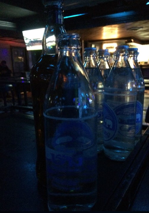 มีเหล้า1ชุด หา ญ ดื่มด้วยกัน ใครสนใจทักมาก่อน4ทุ่มนะคับ    #ฝั่งธน #ท่าพระ #ตลาดพลู #นัดดื่ม #ปาร์ตี้