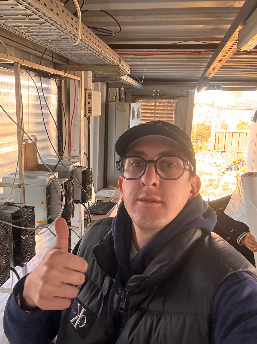 SEA_LK_'s tweet photo. We bulls hodl and diversify some. Check out $HUSBY where everything is real. Registered company with doxed dev. RWA and AI project.   

Ecofriendly way for renewable energy with the use if biogas and soon by solar panels to produce power used for mining crypto. 40% revshare to holders.

Study @HusbyApp 

- $275,000 in buybacks
- 35 ETH added to liquidity
- 15.5% of tokens burned
- $60,000 distributed among holders

$1,100,000+ reinvested into the project.