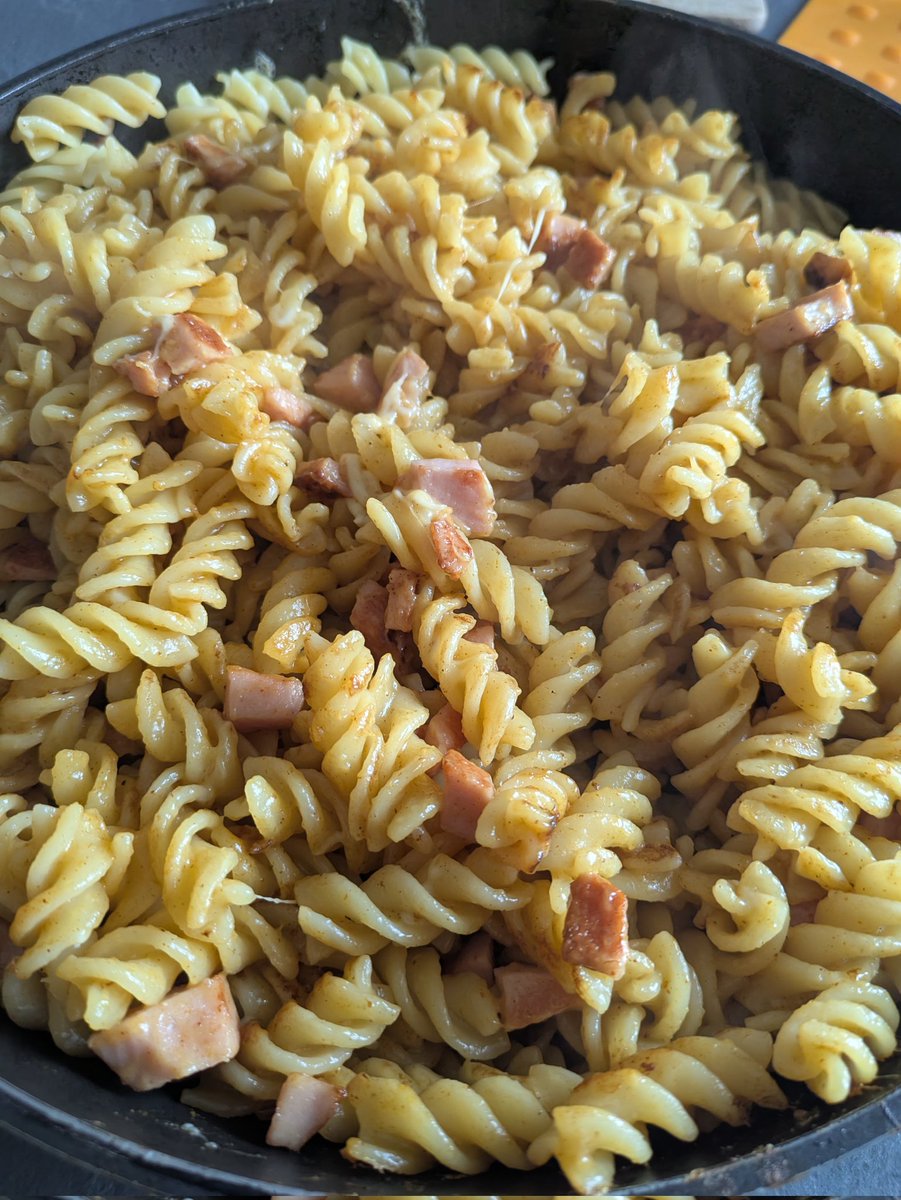 Heute gibt es Nudeln a la <a href="/buxdahude/">michi</a> 😃