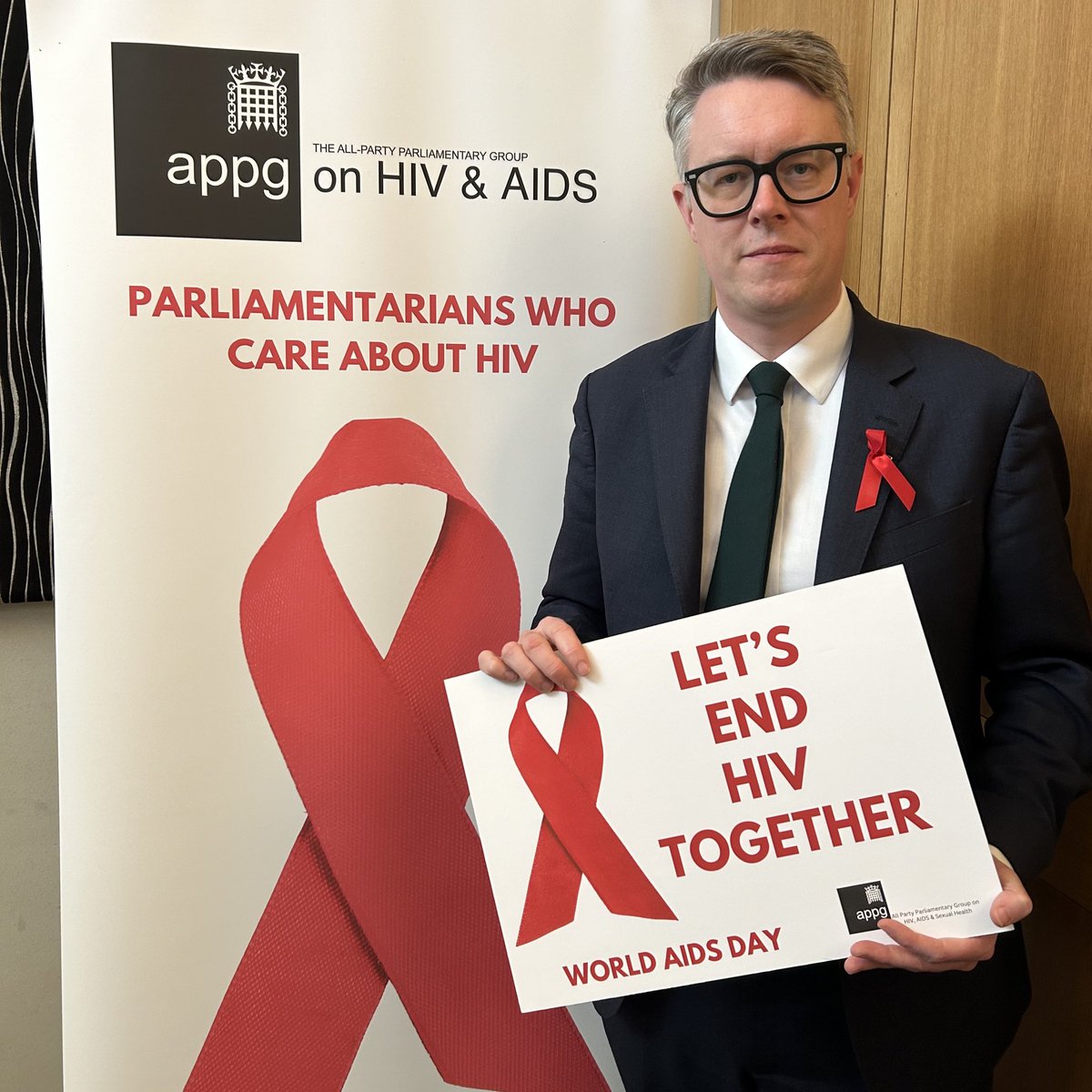 martinmccluskey's tweet image. Today we remember those we've lost to AIDS &amp;amp; support those living with HIV.

Westand together to challenge stigma, celebrate resilience, and work toward a future free from HIV. 
 
#WorldAIDSDay #ZeroHIV